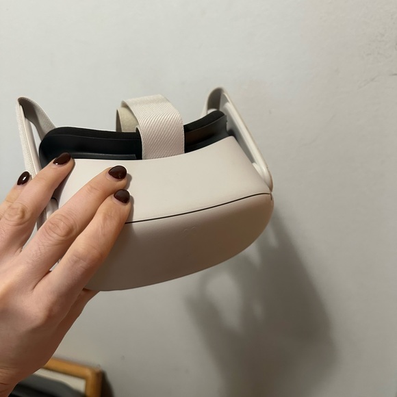 Meta Quest 2 - Picture 15 of 16